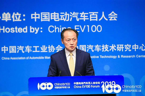 工信部也“犯愁”?为防补贴退坡致产业大起大落 百人会论坛支招