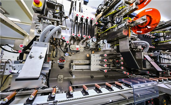 看设备企业的花式“自夸”