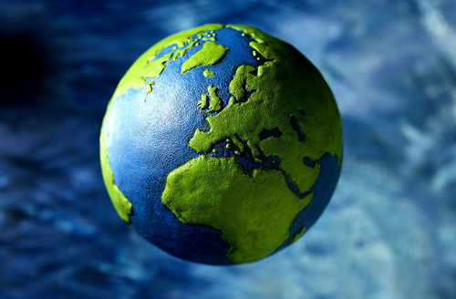 新能源汽车“隐疾”:2年后20万吨报废电池或成环保魔咒 新能源汽车“隐疾”:2年后20万吨报废电池或成环保魔咒