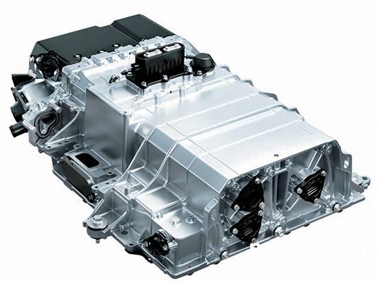 双电场抑制锂枝晶生长让金属锂电池寿命提升5倍! 双电场抑制锂枝晶生长让金属锂电池寿命提升5倍!