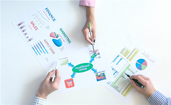 Li+研究丨318批公示:三元和铁锂配套占比超90% 磷酸铁锂主导客车、专用车配套 Li+研究丨318批公示:三元和铁锂配套占比超90% 磷酸铁锂主导客车、专用车配套