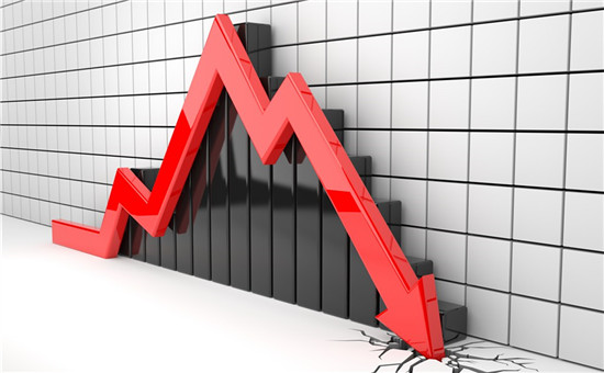 新能源车销量恐现40%断崖下跌 车企施压电池企业降成本