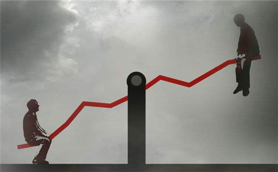 巨大反差!宁德时代Q1利润或达10亿 坚瑞沃能面临停牌退市危机 巨大反差!宁德时代Q1利润或达10亿 坚瑞沃能面临停牌退市危机