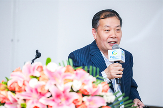 贝肯新能源张强:飞轮储能调频性能是火电机组的27倍 没有温度方面的限制 贝肯新能源张强:飞轮储能调频性能是火电机组的27倍 没有温度方面的限制