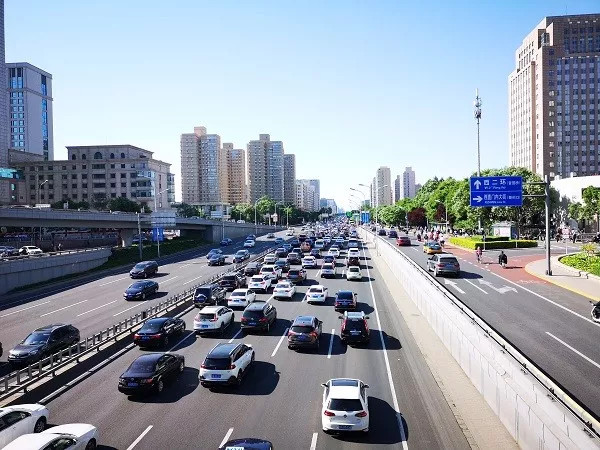 出租车电动化:大趋势背后藏隐忧 出租车电动化:大趋势背后藏隐忧