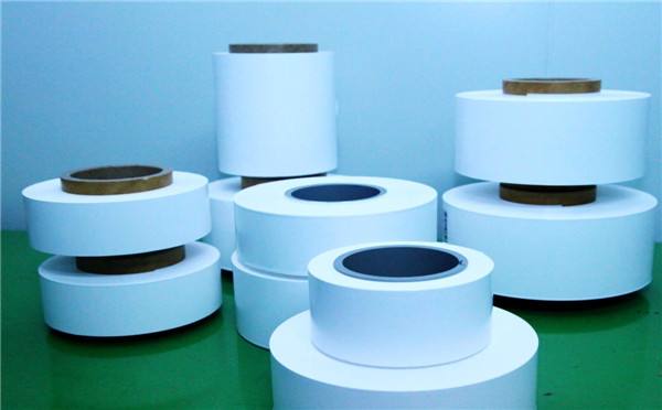 2018年锂电池隔膜行业市场现状与发展趋势分析 湿法隔膜出货量大增