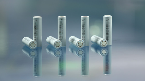 中外动力电池巨头盈利能力对比:宁德时代高盈利,为何海外电池厂仍亏损? 中外动力电池巨头盈利能力对比:宁德时代高盈利,为何海外电池厂仍亏损?