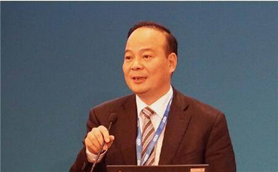 王传福PK曾毓群:两位电池大王的恩怨江湖! 王传福PK曾毓群:两位电池大王的恩怨江湖!