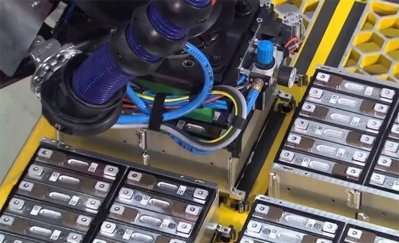 乐天铝业将在匈牙利投资1100亿韩元建立电池零部件工厂 乐天铝业将在匈牙利投资1100亿韩元建立电池零部件工厂