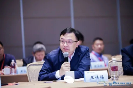 汽车界大佬云集,2020年中国汽车T10峰会在上海召开 汽车界大佬云集,2020年中国汽车T10峰会在上海召开