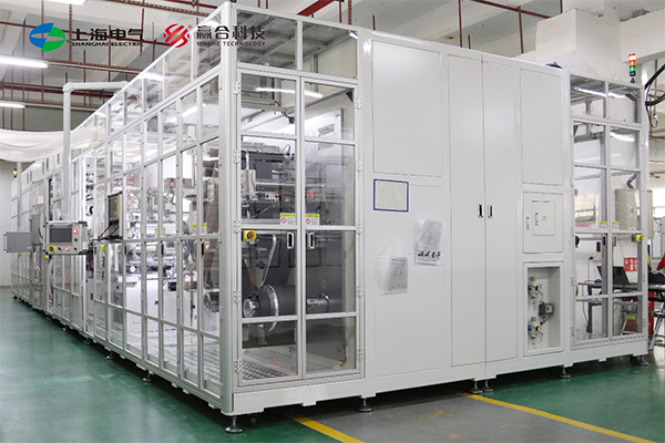 颠覆传统!赢合科技首发高速三工位切叠一体机0.15s/p 颠覆传统!赢合科技首发高速三工位切叠一体机0.15s/p