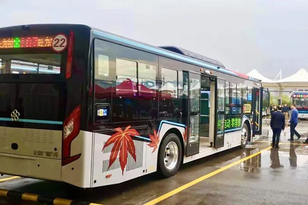 驶入本溪 银隆公交助力“枫叶之都”绿色发展 驶入本溪 银隆公交助力“枫叶之都”绿色发展