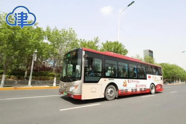 红色文化点亮城市出行 银隆庆建党百年主题公交上线 红色文化点亮城市出行 银隆庆建党百年主题公交上线