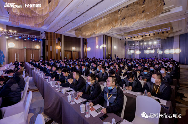 实力+颜值,超威这款电池C位出道! 实力+颜值,超威这款电池C位出道!