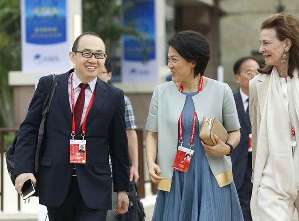 一家6口5人为美国籍,且频繁套现,留下一人是为在国内继续捞金? 一家6口5人为美国籍,且频繁套现,留下一人是为在国内继续捞金?