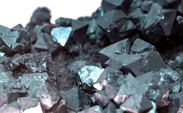 坐拥2亿吨磷矿资源 中伟股份加码热门赛道 坐拥2亿吨磷矿资源 中伟股份加码热门赛道