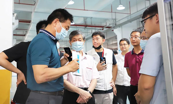 吉阳智能隔膜连续高速智能卷绕机科技成果顺利通过鉴定