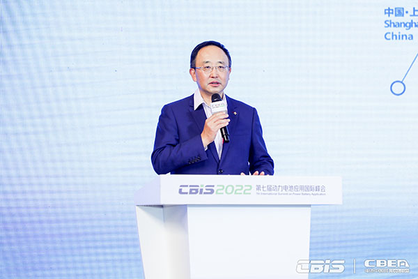 电池/材料/设备齐突围，新能源迈向新天地