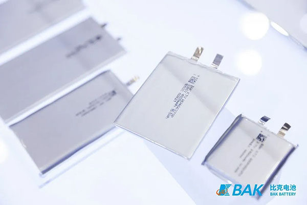 以锂电创新碰撞科技之美,比克电池亮相Tech G消费电子展 以锂电创新碰撞科技之美,比克电池亮相Tech G消费电子展