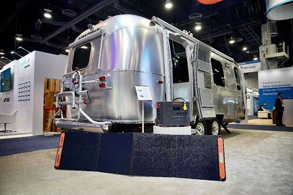 深度直击CES 2023:从华宝新能新品看便携储能行业新风向 深度直击CES 2023:从华宝新能新品看便携储能行业新风向