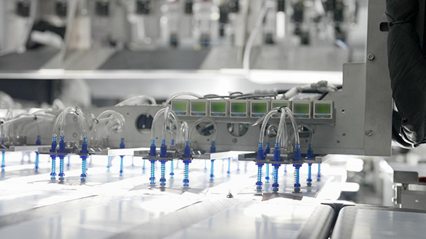 特斯拉打响电动车降价潮,动力电池如何应对降本压力? 特斯拉打响电动车降价潮,动力电池如何应对降本压力?