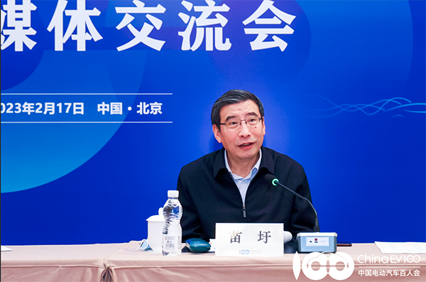 碳酸锂价格将持续回归,产能过剩才能够有竞争 碳酸锂价格将持续回归,产能过剩才能够有竞争