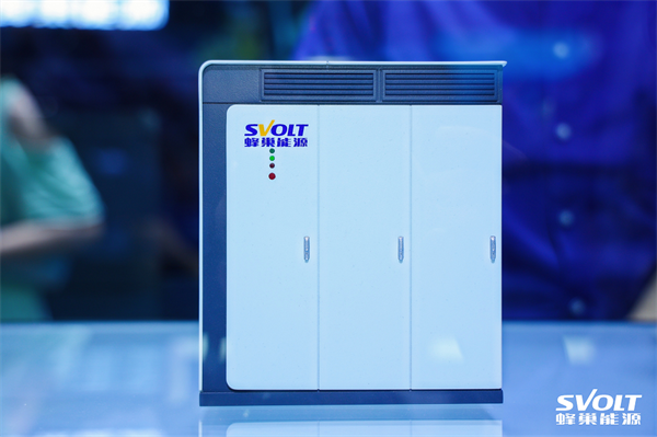 双轮驱动战略加速 蜂巢能源动力和储能产品集体亮相CIBF2023