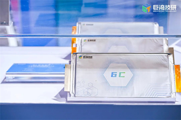 巨湾技研毛文峰:巨湾XFC极速电池配套量产车30%-80%充电仅需5分钟 巨湾技研毛文峰:巨湾XFC极速电池配套量产车30%-80%充电仅需5分钟