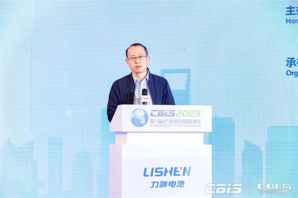 9000GWh!“百舸争流”新能源电池万亿新蓝海 9000GWh!“百舸争流”新能源电池万亿新蓝海