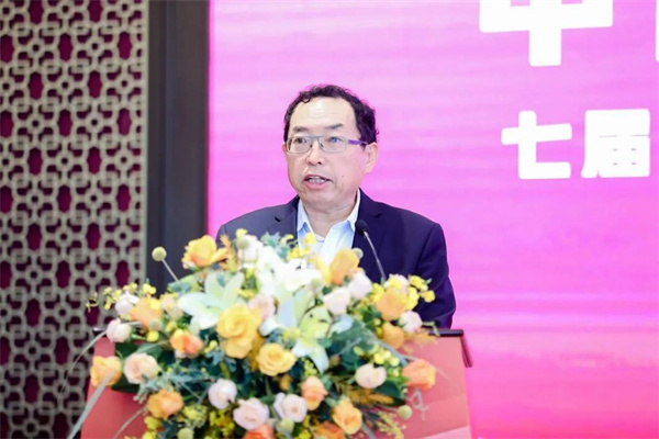 电源行业协会七届二次理事会议在厦门召开 电源行业协会七届二次理事会议在厦门召开