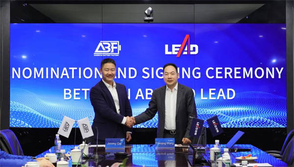 为ABF供货,先导智能斩获中国企业迄今最大美国锂电池设备订单 为ABF供货,先导智能斩获中国企业迄今最大美国锂电池设备订单