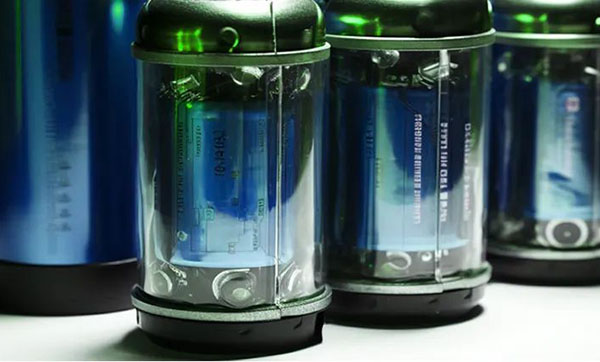 竞逐260万吨电解液大市场 竞逐260万吨电解液大市场