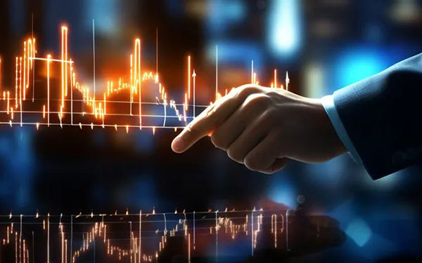 中标超28GWh,8月储能电芯触及0.3元/Wh低价 中标超28GWh,8月储能电芯触及0.3元/Wh低价