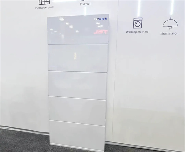 力神电池亮相RE+2024年美国国际光伏储能展览会 力神电池亮相RE+2024年美国国际光伏储能展览会