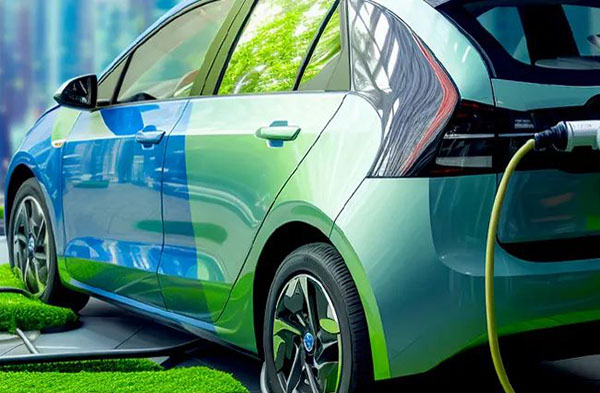 对标2-3箱油!电动汽车“驶向”1500km纯电续航时代 对标2-3箱油!电动汽车“驶向”1500km纯电续航时代