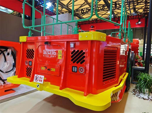 微宏“芯”能量亮相bauma CHINA 2024上海宝马展 微宏“芯”能量亮相bauma CHINA 2024上海宝马展