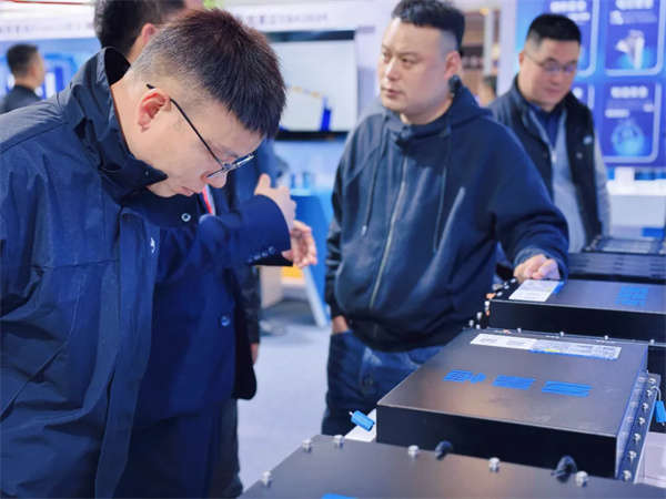 奏响新国标时代锂电冲锋号,星恒携多场景新品亮剑天津展 奏响新国标时代锂电冲锋号,星恒携多场景新品亮剑天津展