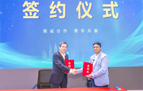 力神(青岛)新签3GWh储能订单,发布6+、7+、8+储能新品 力神(青岛)新签3GWh储能订单,发布6+、7+、8+储能新品