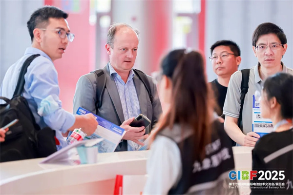 再创新高！参展商超3200家，CIBF2025今日盛大开幕！