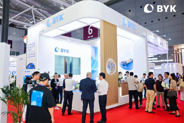 毕克化学“芯”技术，助力突破电池性能边界