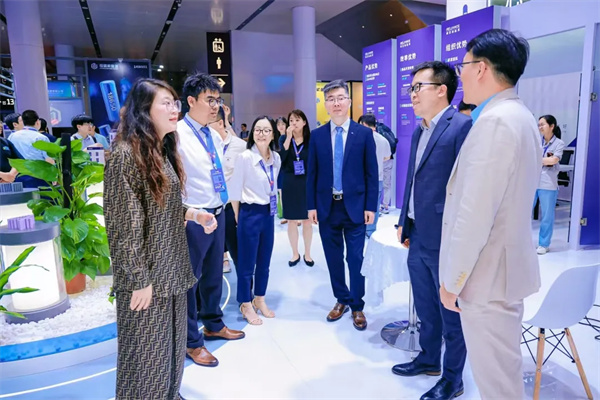 睿恩联袂蔡司:以高精密检测技术赋能全球电池产业高质量发展 睿恩联袂蔡司:以高精密检测技术赋能全球电池产业高质量发展