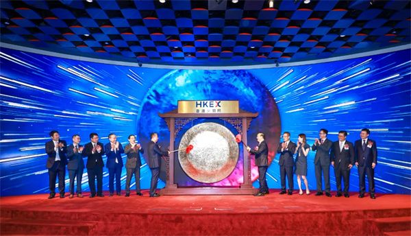 宁德时代登陆港交所 “A+H”加速全球化布局 宁德时代登陆港交所 “A+H”加速全球化布局