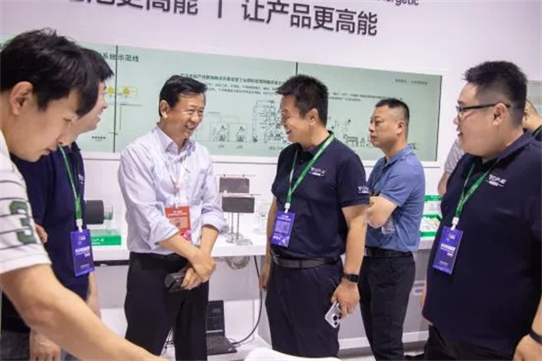 高能数造闪耀CIBF2025,以创新技术引领新能源智造新征程 高能数造闪耀CIBF2025,以创新技术引领新能源智造新征程