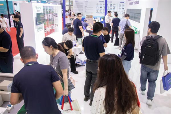 高能数造闪耀CIBF2025,以创新技术引领新能源智造新征程 高能数造闪耀CIBF2025,以创新技术引领新能源智造新征程