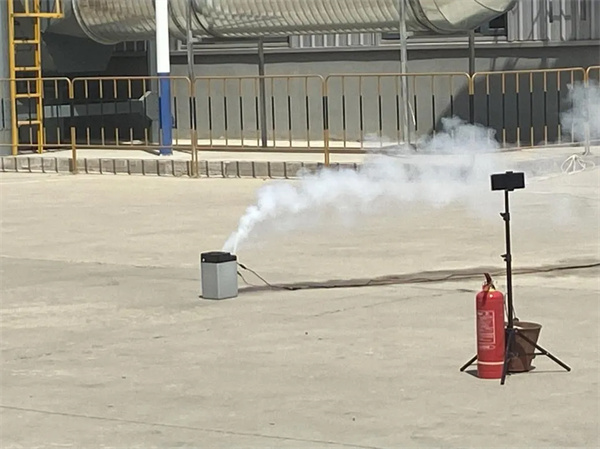 星恒携手爱玛举行安全技术“大考”,以极致安全共筑新国标锂电基石 星恒携手爱玛举行安全技术“大考”,以极致安全共筑新国标锂电基石