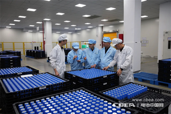 产业调研丨蓝京新能源:对全极耳大圆柱电池应用前景充满信心 产业调研丨蓝京新能源:对全极耳大圆柱电池应用前景充满信心