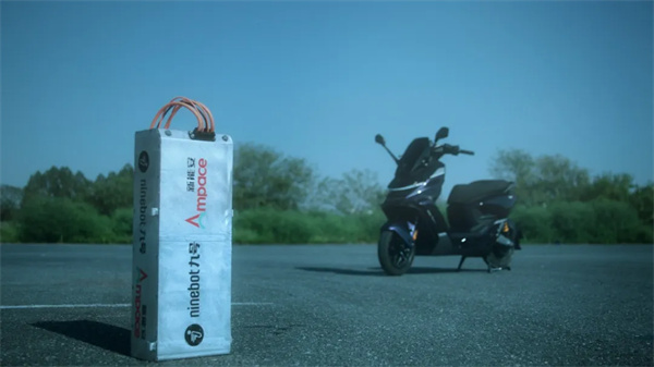 九号的电池能抗过48小时冷冻?揭秘九号发布会最硬核时刻 九号的电池能抗过48小时冷冻?揭秘九号发布会最硬核时刻