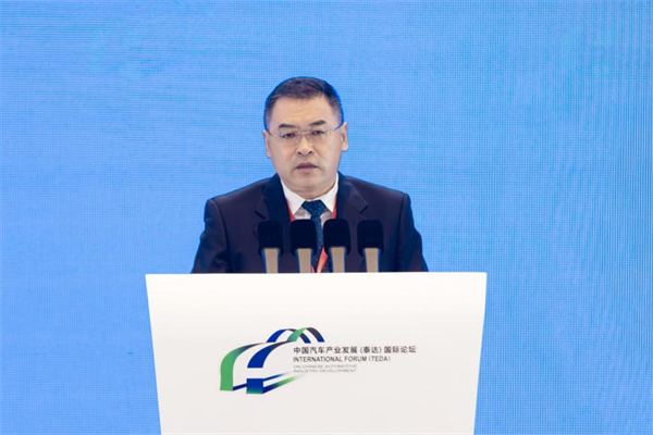 “增动能 启新篇 向全球”——2025中国汽车产业发展(泰达) 国际论坛在天津成功召开 “增动能 启新篇 向全球”——2025中国汽车产业发展(泰达) 国际论坛在天津成功召开