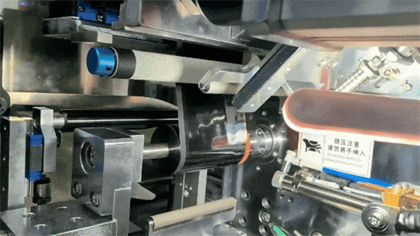 逸飞激光重点支持CBIS2025 | 逸飞激光携手金羽新能 联合创新助力全固态锂金属圆柱电池批量交付 逸飞激光重点支持CBIS2025 | 逸飞激光携手金羽新能 联合创新助力全固态锂金属圆柱电池批量交付