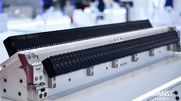 曼恩斯特重点支持CBIS2025丨曼恩斯特自研突破双层双控陶瓷模头技术壁垒 引领锂电智造创新升级